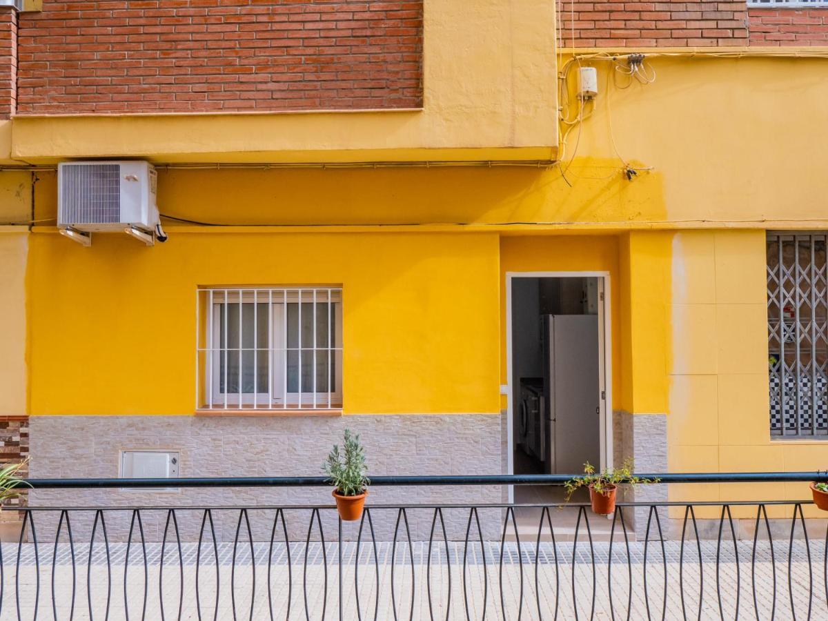 Apartamento Cubo'S Urban Studio Turisbelen Málaga Exterior foto